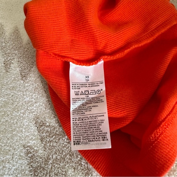 Banana Republic XS Fitted Ribbed High-Neck Stretchy Tank in Orange - Picture 6 of 9